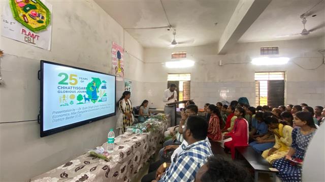   छत्तीसगढ़ रजत जयंती वर्ष के उपलक्ष्य में प्रतियोगिताओं एवं सेमीनार का सफल आयोजन 