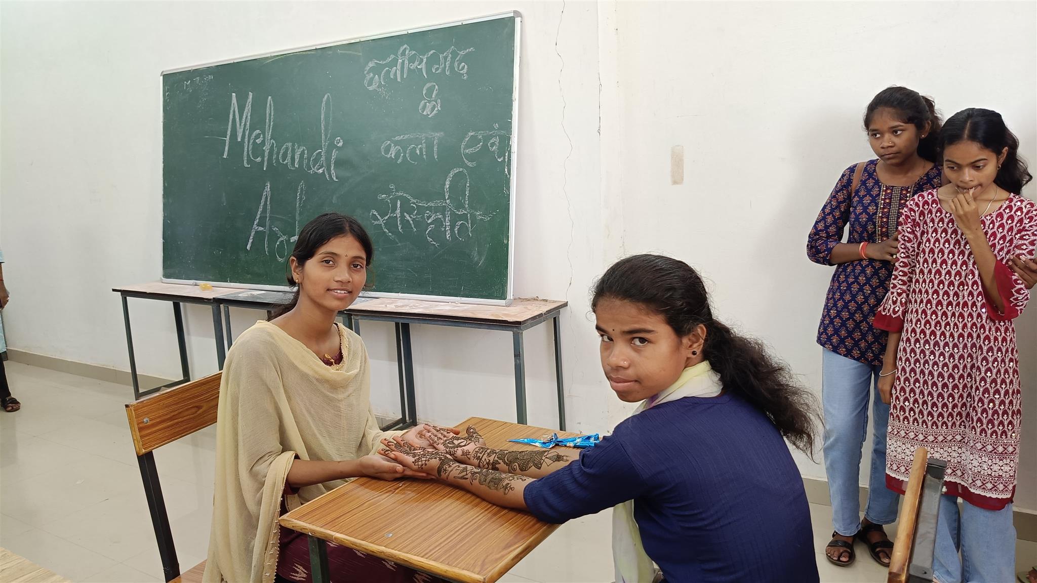 Maa Gangadai Government College Bastar C.G. | Maa Gangadai Government College | Maa Gangadai College | Gangadai College, C.G. - रंगोली प्रतियोगिता