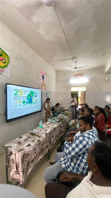   छत्तीसगढ़ रजत जयंती वर्ष के उपलक्ष्य में प्रतियोगिताओं एवं सेमीनार का सफल आयोजन 